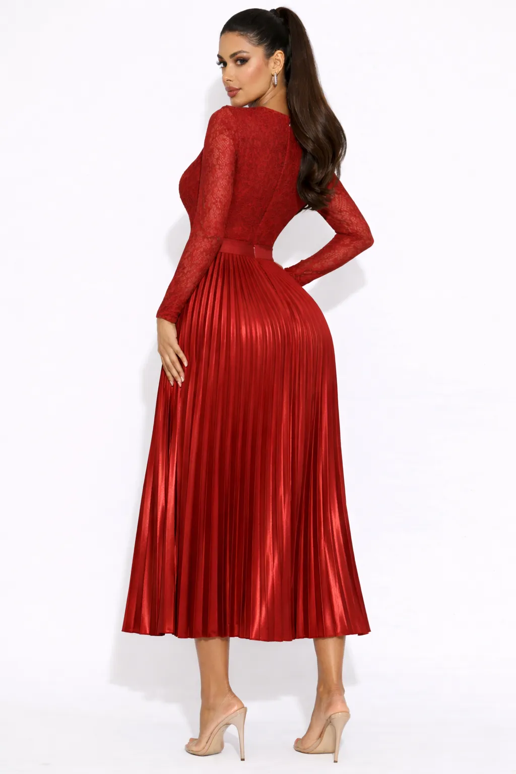 Alternative view of SCARLET LACE & PLEATED SATIN MAXI – MODERN ELEGANCE | MDU5794